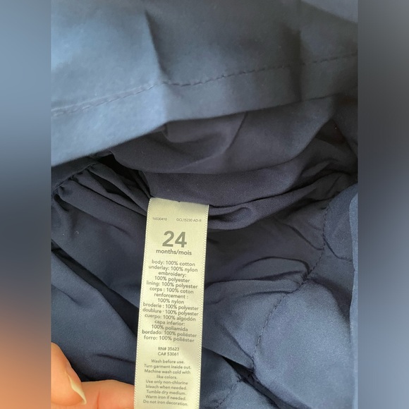 Baby Girl dress by Carter’s size is 24 months. Perfect for Spring! 💐 - Picture 13 of 13